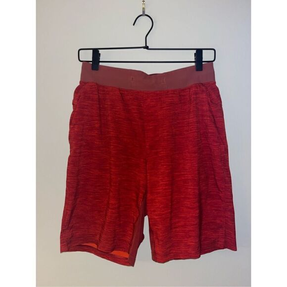 Men’s Lululemon Red Pace Breaker Shorts Size Small No Liner - Picture 1 of 4